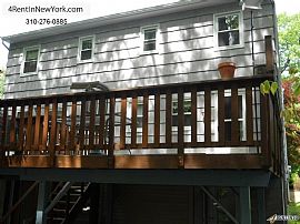 3 Bedrooms - This Beautiful Updated Townhouse Styl in Norwalk, CT