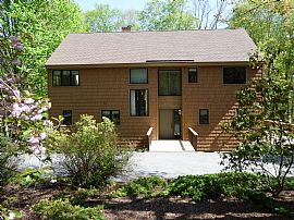 4-5 Bedroom Ridgefield Rental in Ridgefield, CT