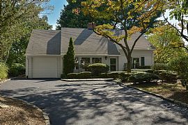 3 Bed, 1832 Sqft, $1,200 in Stamford, CT