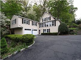 Lovely 5 Bedroom Home  in Stamford, CT