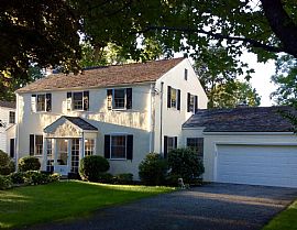 Shippan Point Classic Colonial with Deeded Beach in Stamford, CT