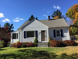 6 Washington Ave, Danbury, Ct 06810 2 Beds 1 Bath 1,008 Sqft in Danbury, CT