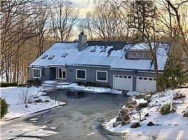 128 Mill Spring Ln Stamford, Ct 06903 4 Beds 4 Baths 4,569 Sqft in Stamford, CT