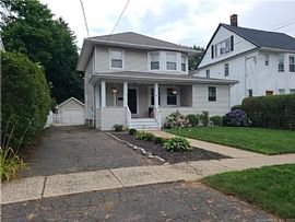 86 Warwick Ave, Stratford, Ct 06615 in Stratford, CT