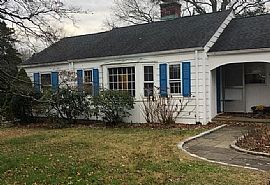 Just Renovated 17 Crimmins Rd, Darien, Ct 06820 in Darien, CT