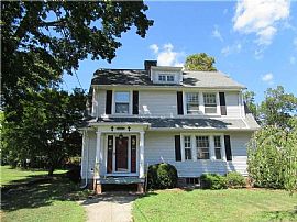 1194 Broadbridge Ave, Stratford, Ct 06615 . Home Sweet Home  in Stratford, CT