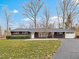 7 Park Ln, Westport, Ct 06880 in Westport, CT