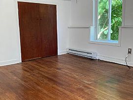 55 Saw Mill Rd, New Fairfield, Ct 06812 in New Fairfield, CT (Photo 10 of 12)