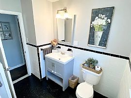 179 Coram Rd, Shelton, Ct 06484 in Shelton, CT (Photo 5 of 10)