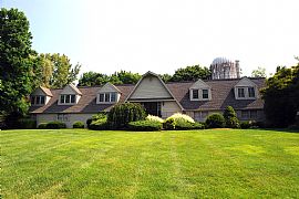 Perfect 4 Bedroom Home in Most Desirable Neighborhood in Trumbull, CT