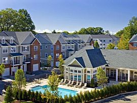 2 Bd/2 Bath Check Out Our New Pricing! in Huntington, CT